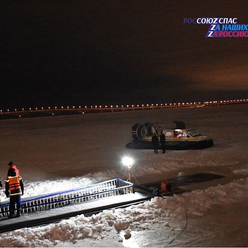 93 спасателя Саратовского Облспаса обеспечивали безопасность на Крещенских купаниях